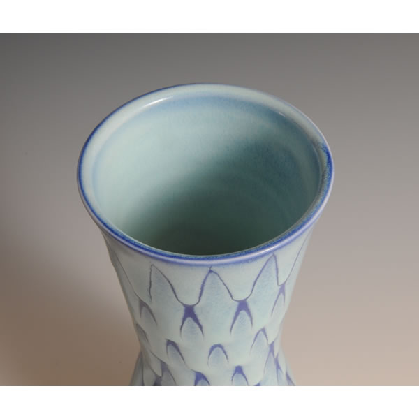 AIZOME AMIMEHANAIKE (Flower Vase with Indigo-glazed dyeing) Arita ware
