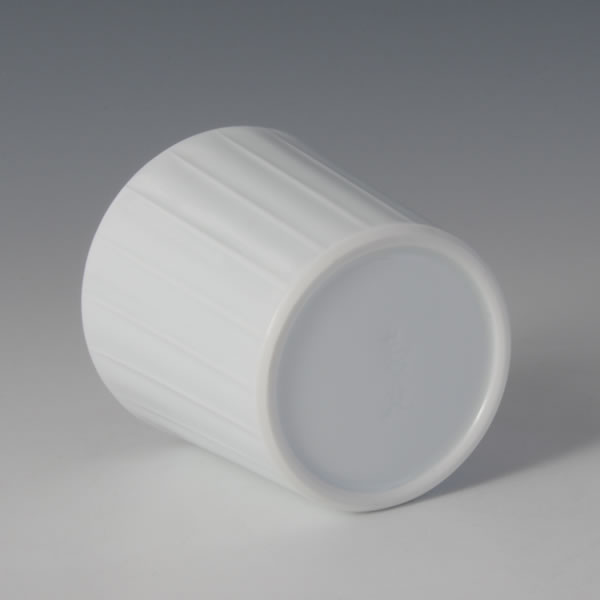 HAKUJI SENBORI FREECUP (White Porcelain Cup with Line engraving) Arita ware