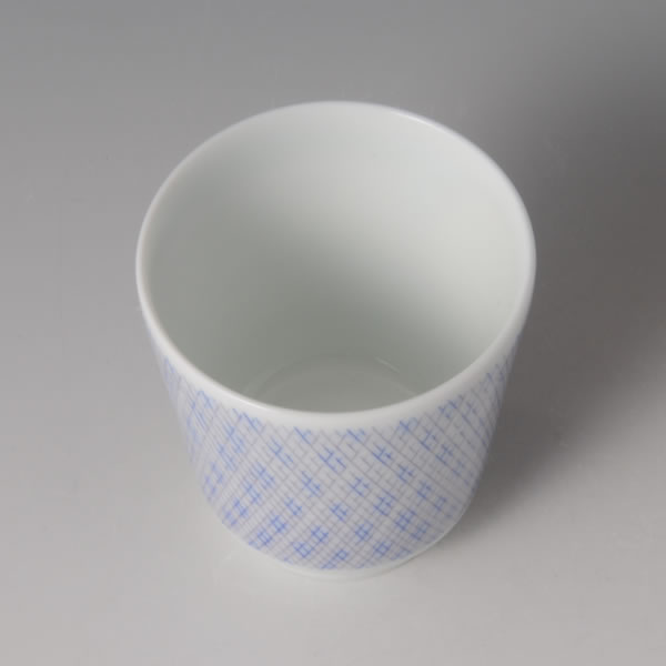SAISHOKUZOGAN GUINOMI (Sake Cup with Inlay Decoration) Arita ware