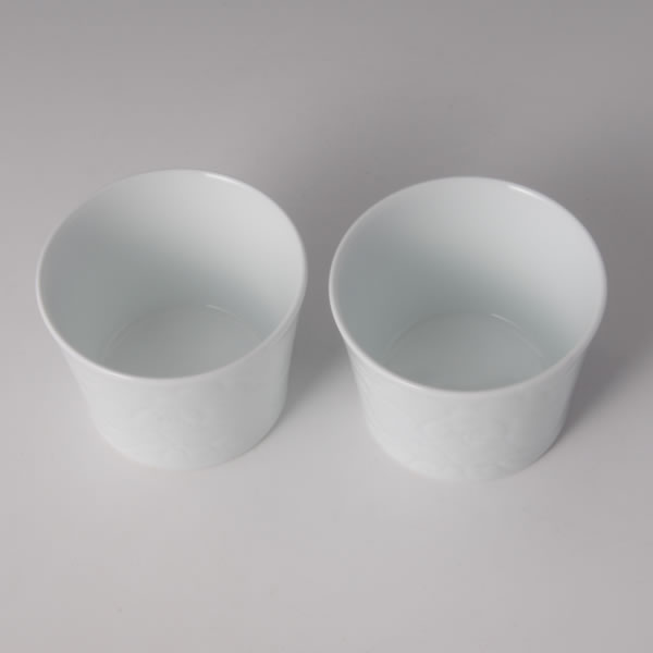 HAKUJI BOTANBORI CHOKU (White Porcelain Cup with engraved Peony design) Arita ware