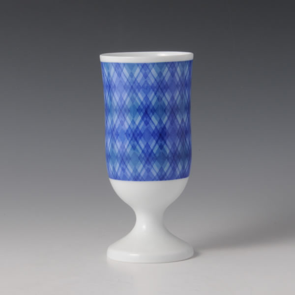 WASHIZOME HISHIMON YOHAI (Cup with Diamonds design) Arita ware
