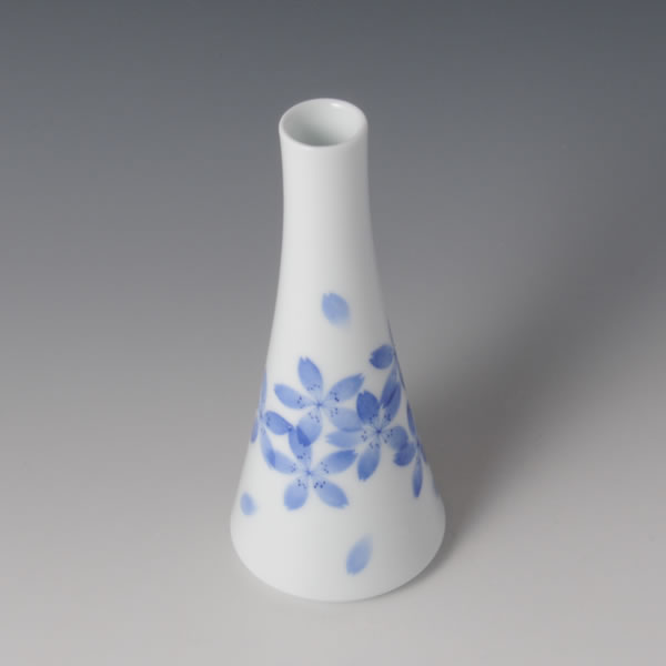 WASHIZOME SAKURMON Ichirinzashi (Single Flower Vase with Cherry Petals design B) Arita ware