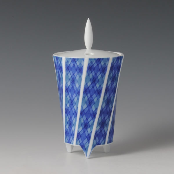 WASHIZOME HISHIMON KORO (Incense Burner with Diamonds design B) Arita ware