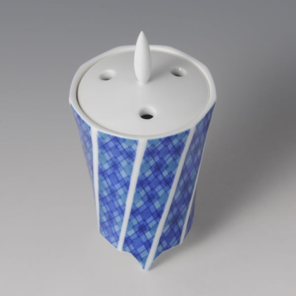 WASHIZOME HISHIMON KORO (Incense Burner with Diamonds design B) Arita ware