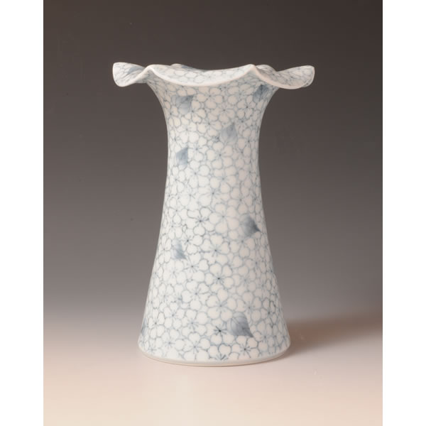 SOMETSUKE SAKURA HANAIKE (Flower Vase with Cherry Blossoms design in underglaze blue) Arita ware
