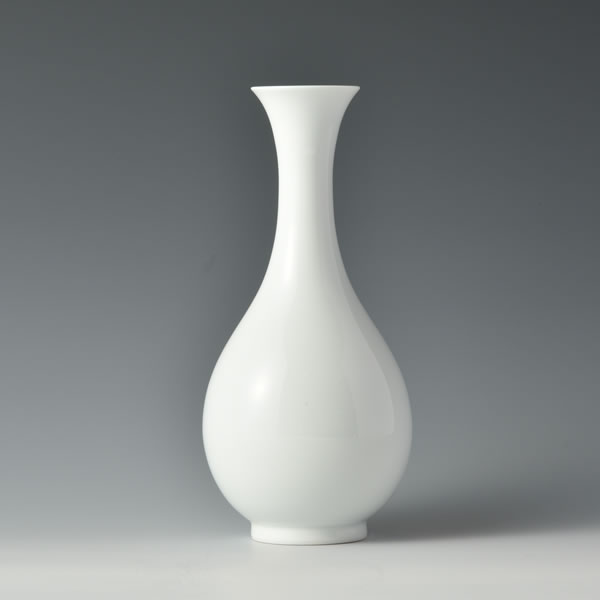 HAKUJI KABIN  (White Porcelain Flower Vase C) Arita ware