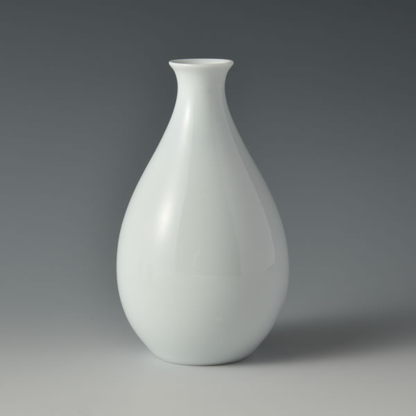 HAKUJI SHUKI  (White Porcelain Sake Bottle & Cup) Arita ware