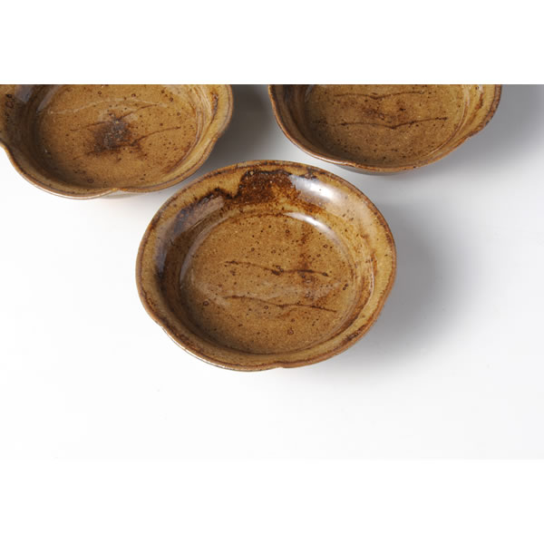 KIGARATSU KOBACHISOROE (Yellow glazed Karatsu ware Bowl) Karatsu ware