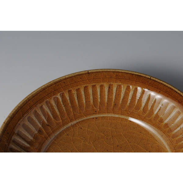KIGARATSU HIRAZARA (Plate of yellowish-brown Karatsu type) Karatsu ware