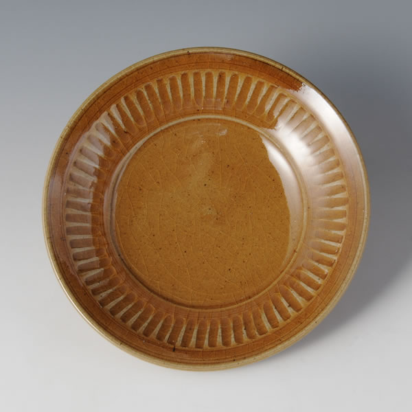 KIGARATSU HIRAZARA (Plate of yellowish-brown Karatsu type) Karatsu ware