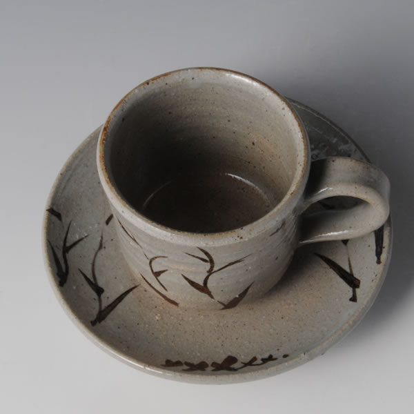 EGARATSU COFFEEWAN KAKU (Decorated Karatsu Cup & Saucer with brush) Karatsu ware