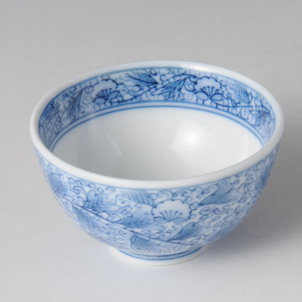 BOTAN KARAKUSA HAI MARU (Cup with Peony & Vines-coiled design) Mikawachi ware