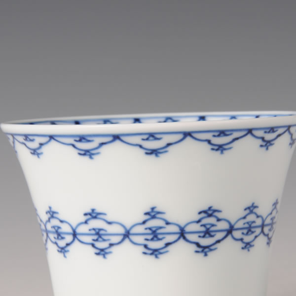 RINBO SORI HAI (Cup with curved Rim) Mikawachi ware