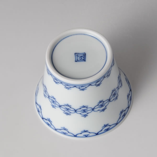 RINBO SORI HAI (Cup with curved Rim Large) Mikawachi ware