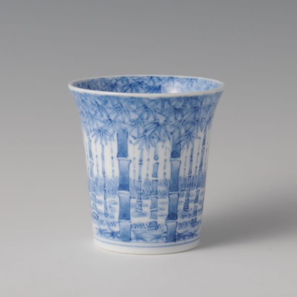 GUINOMI SORI CHIKURINE (Curved Sake Cup with Bamboo Grove design) Mikawachi ware