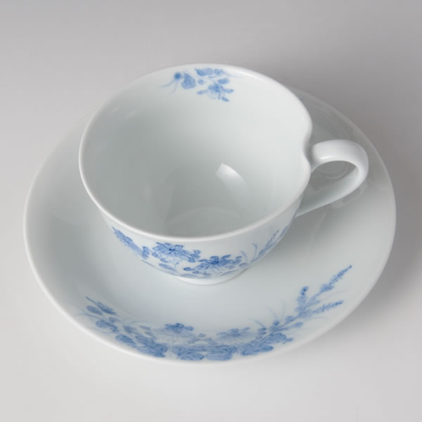 KIKUHAGI KOCHAWANZARA (Cup & Saucer with Bush clover design) Mikawachi ware