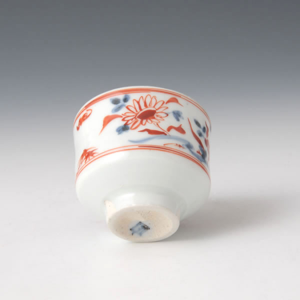 GOSUAKAE SOKAMON GUINOMI (Sake Cup with Floral Plant design in overglaze red enamel) Arita ware