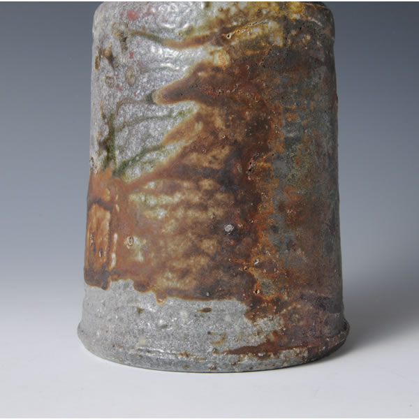 CHOSENGARATSU YOHENHANAIRE (Two-colored Karatsu ware Flower Vase with Kiln Effects A) Takeo ware