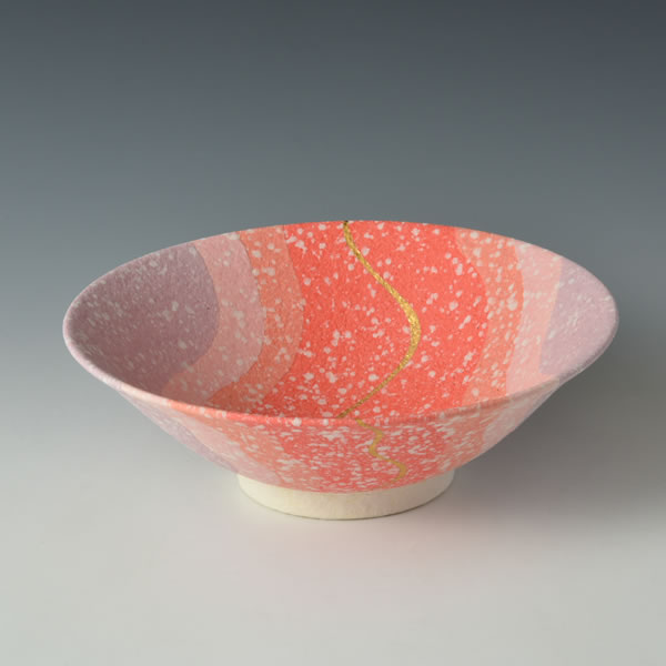 SUIDEI KINOSAI HACHI (Bowl with Sprayed Slip decoration & Overglaze Gold & Pink design D) Tanba ware