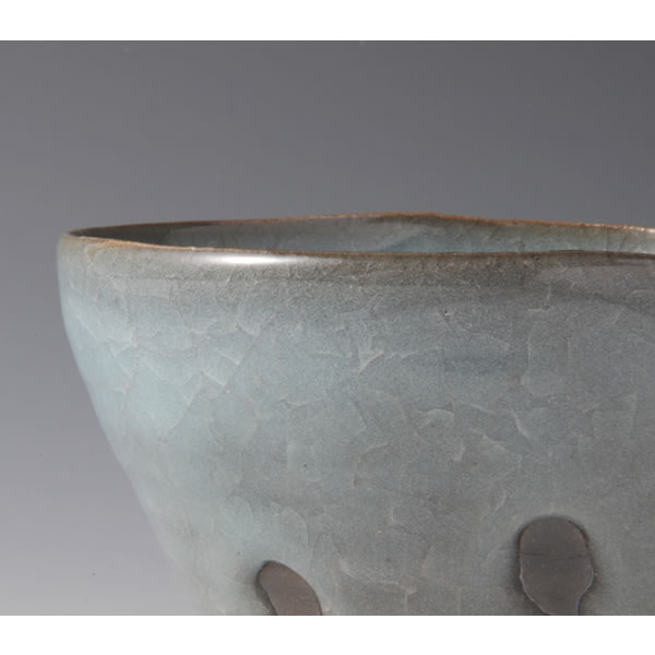 SEIJI YOHEN CHAWAN (Tea Bowl with Kiln Effects and Celadon glaze B) Kyoto ware