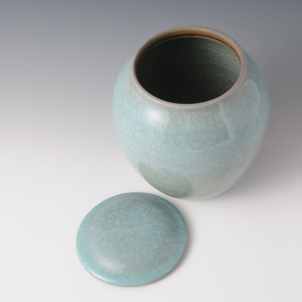 SEIJI KAZARI TSUBO (Jar with Celadon glaze) Kyoto ware