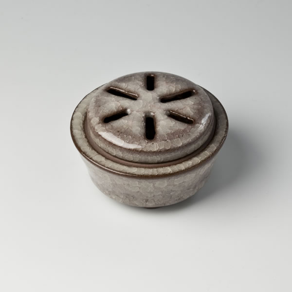 BEISHOKUJI KORO (Incense Burner with Brown decoration) Kyoto ware