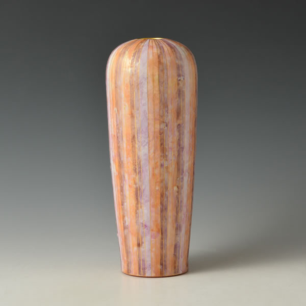 SAISHIKIKINSAI KAKI (Flower Vase with overglaze enamel and gold decoration C) Kutani ware