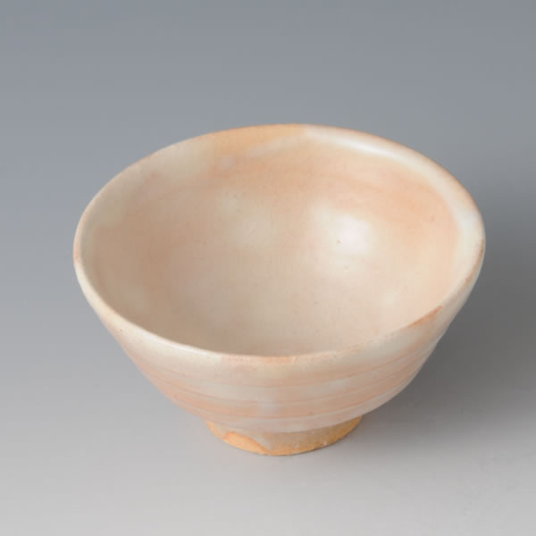HAGI GUINOMI KOHIKI (Sake Cup with White Slip glaze) Hagi ware