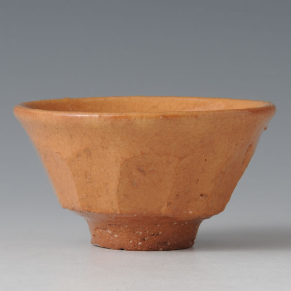HAGI GUINOMI BIWA (Sake Cup with Loquat color glaze A) Hagi ware