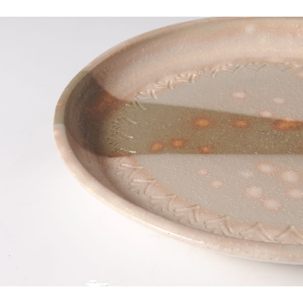 KOHIKI ZARA (Plate with White Slip glaze B) Hagi ware