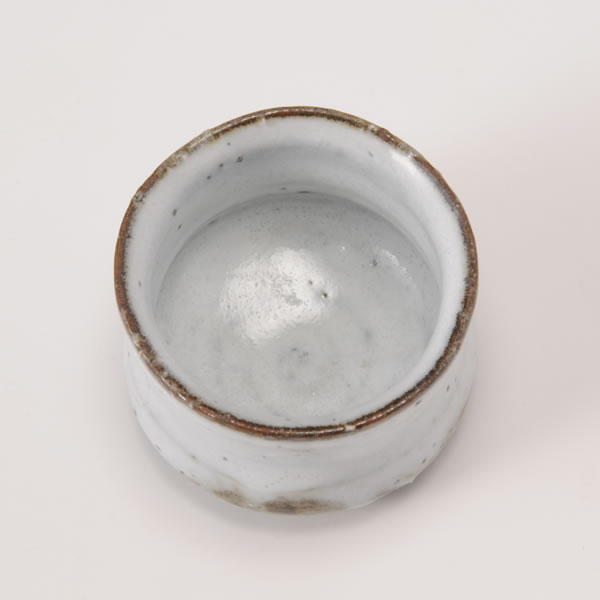 SHIROHAGI GUINOMI (White-colored Hagi ware Sake Cup E) Hagi ware