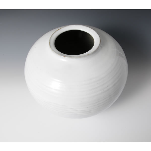 SHIROYUTSUBO (Jar with White glaze) Hagi ware