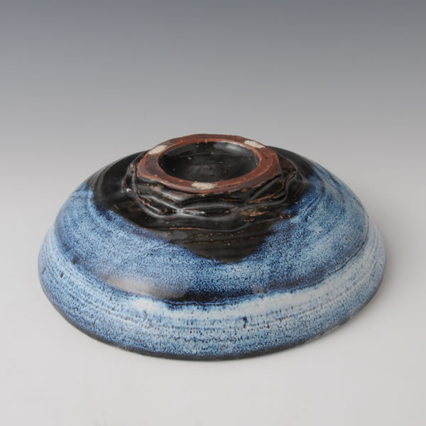 RANSAI BACHI (Bowl with Indigo glaze decoration B) Hagi ware