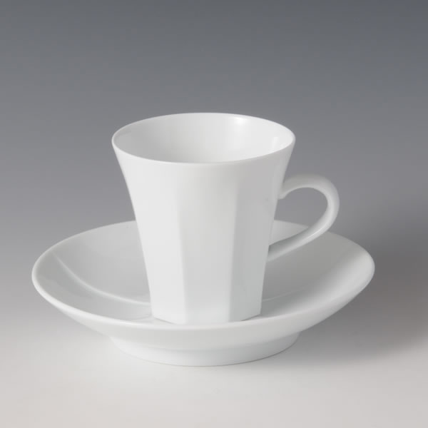 HAKUJI MENTORI COFFEEWAN (White Porcelain Faceted Cup & Saucer C) Arita ware