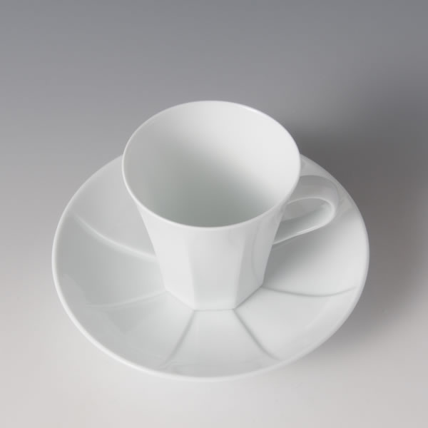 HAKUJI MENTORI COFFEEWAN (White Porcelain Faceted Cup & Saucer C) Arita ware