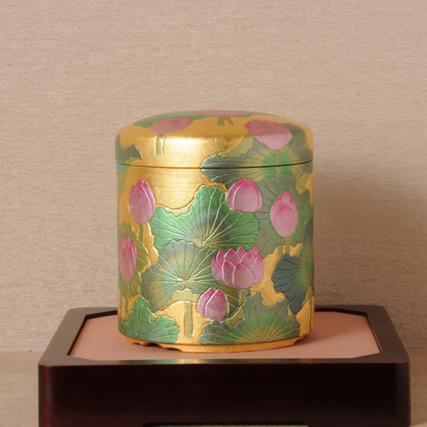 HAKUSANSAI HASUSUZU MEMORIALPOT (Pot with Lotus Flower design Colored Foils)