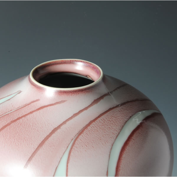 YURIKOYUZOGAN HANAIKE (Flower Vase with underglaze Red & glaze Inlay decoration E)