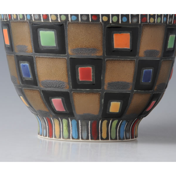 RGB MACCHAWAN (Tea Bowl with Red Gold & Black decoration) Mino ware