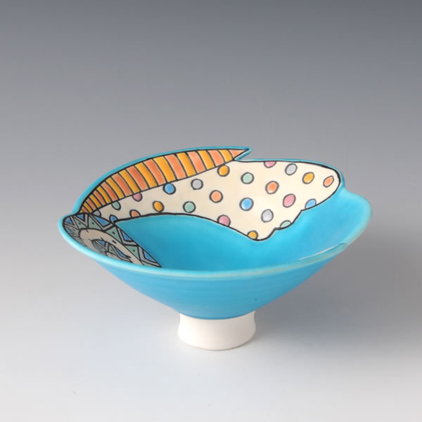 BLUE AND POP BOWL C Mino ware