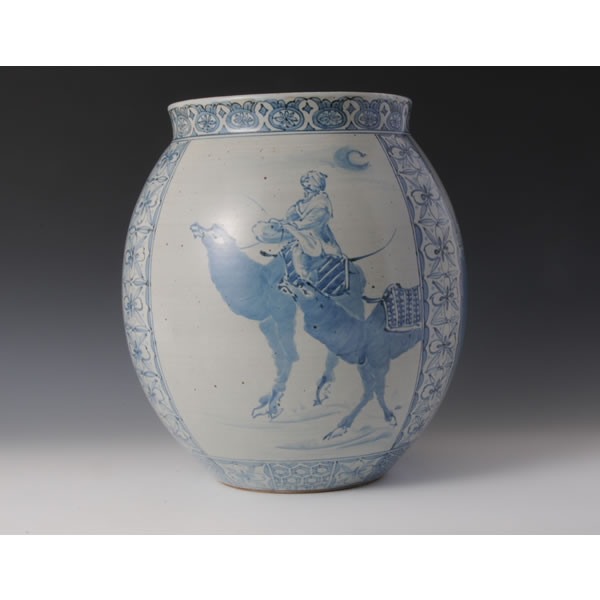 SOMETSUKE SILKROAD KABIN (Flower Vase with Silk Road design in underglaze blue) Hizenyoshida ware