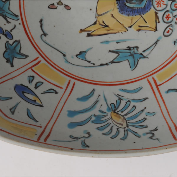 IROE FUYODE BUDORAKUDAMON GOKAKUHACHI (Bowl with Hibiscus Grape Camel design in overglaze enamel) Hizenyoshida ware
