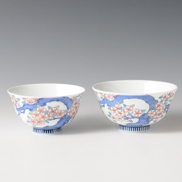 IRONABESHIMA OJUMON Meotochawan (Bowls with the Cherry Blossoms design & multi-colored overglaze enamel) Nabeshima ware
