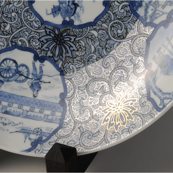 IRONABESHIMA YUKIWAMON SARA (Plate with Snowflakes design multi-coloured overglazed enamel) Nabeshima ware
