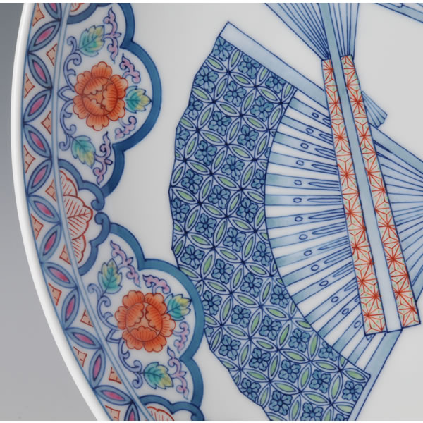 IRONABESHIMA OGIMON SHAKUSANSUNSARA (Plate Folding Fan design multi-coloured overglazed enamel) Nabeshima ware