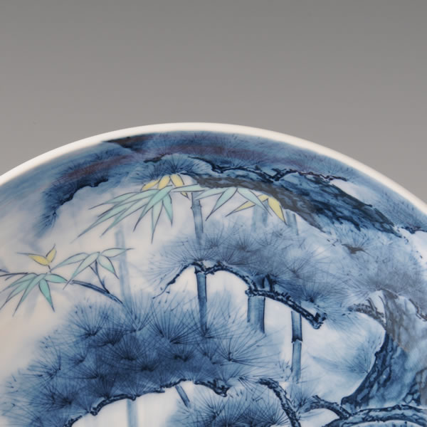 IRONABESHIMA SHOCHIKUBOTANMON NANASUNKODAIZARA (Plate with multi-coloured overglazed enamel) Nabeshima ware