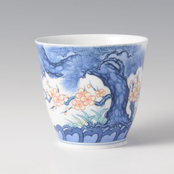 SHOCHIKUBAIMON YUNOMI (Teacup with the Pine Bamboo & Plum design) Nabeshima ware