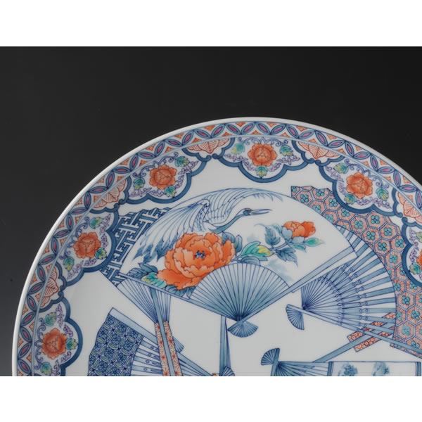 IRONABESHIMA OGIMON SHAKUNISUNSARA (Plate with Japanese Folding Fan design & multi-coloured overglazed enamel) Nabeshima ware