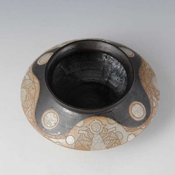 GENSOMON KAKI (Flower Vase with Changing design A) Hizenyoshida ware