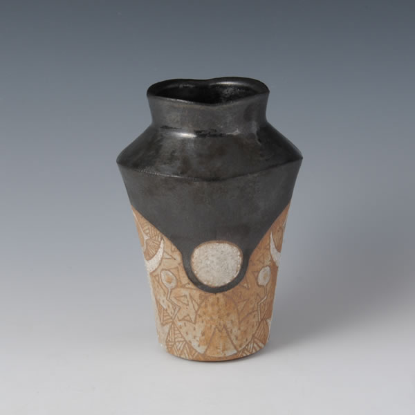 GENSOMON KAKI (Flower Vase with Genso design B) Hizenyoshida ware