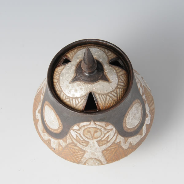 GENSOMON KORO (Incense Burner with Genso design) Hizenyoshida ware